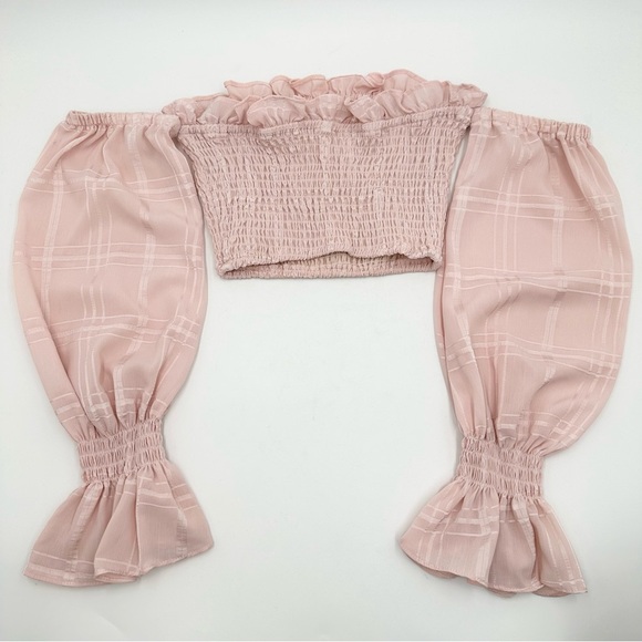LPA Off The Shoulder Smocked Crop Top Pale Pink - Picture 9 of 16